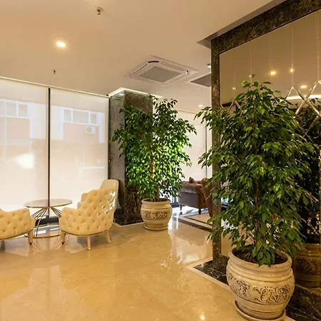 Tumar Hotel *