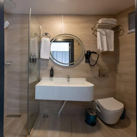 Tumar Hotel